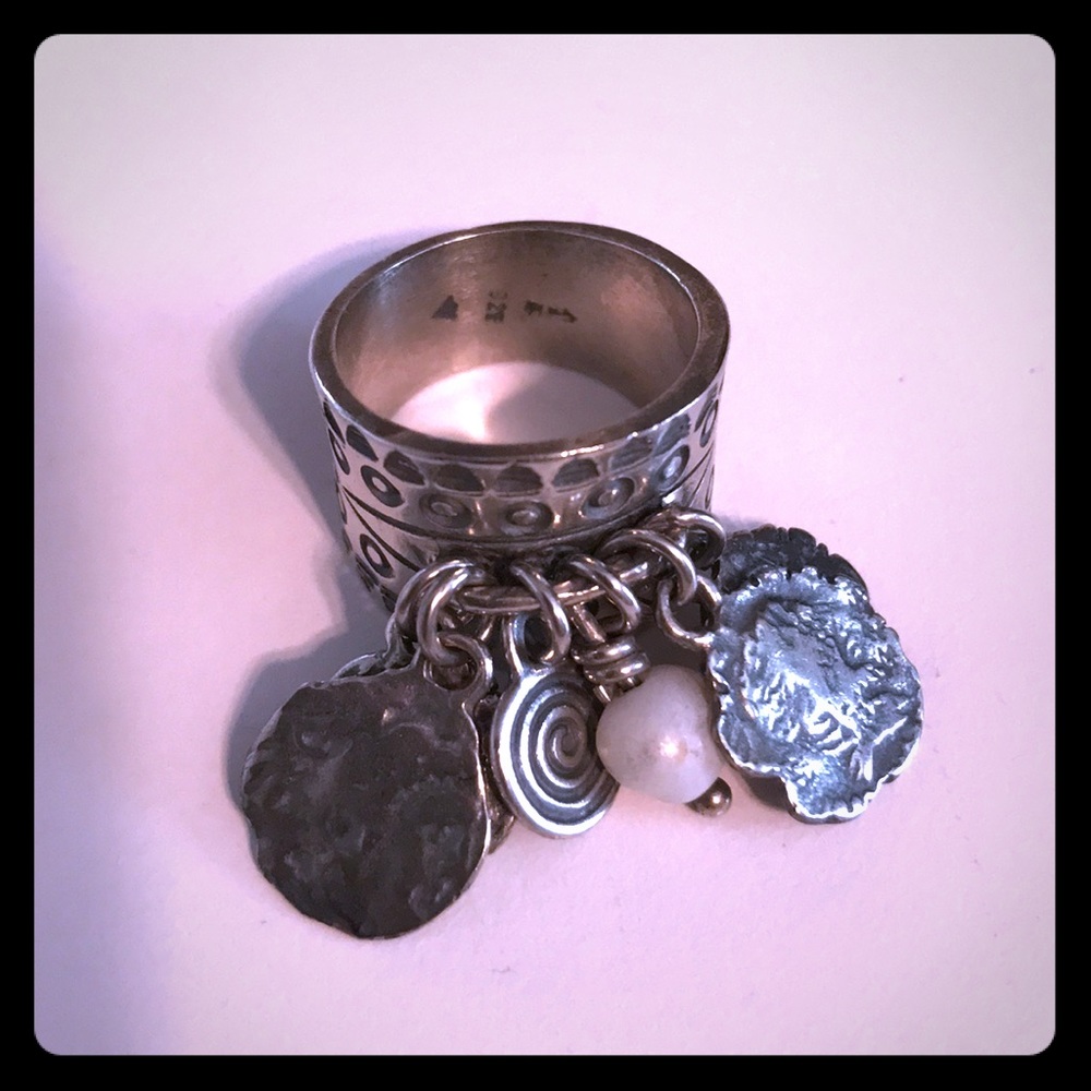 Silpada Sterling Silver Cha Cha Charm Ring